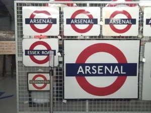 Mind the gap, Gooners